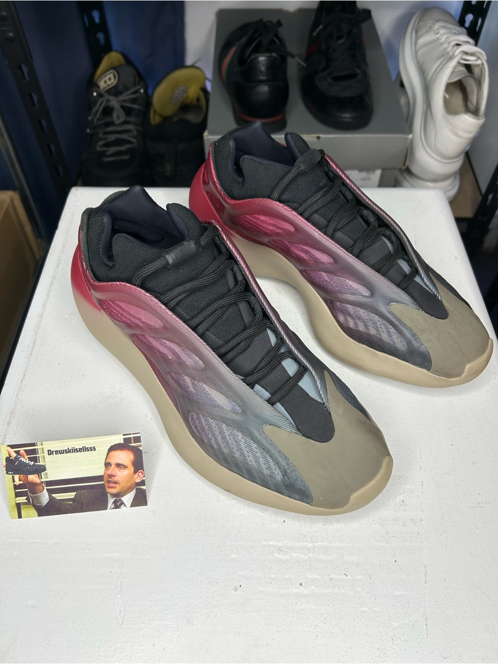 Size 9.5 - adidas Yeezy 700 V3 Fade Carbon 2022